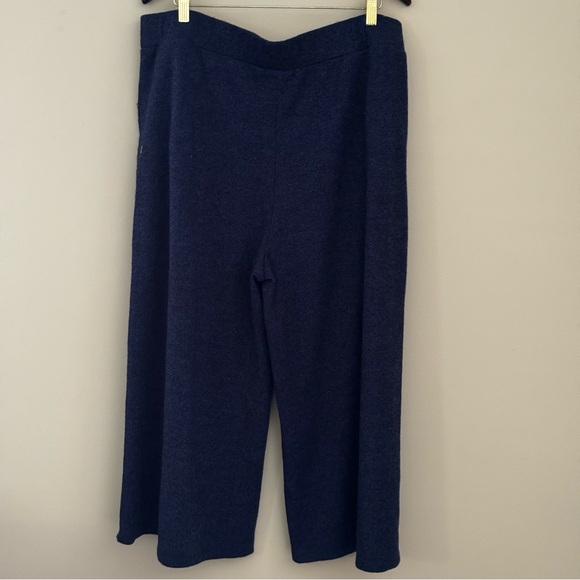 Gibsonlook Navy Blue Knit Elastic Waist Pull On Wide Leg Crop Pants Size 2X - Picture 4 of 5
